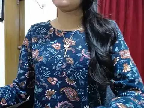 Snapshot of taisina chatting on 02/06/25, 07:51 taisina online show from 02/06/25, 07:51