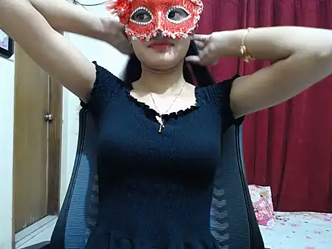 Snapshot of taisina chatting on 02/14/25, 12:19 taisina online show from 02/14/25, 12:19