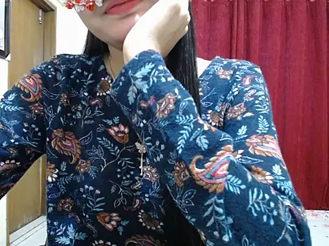Snapshot of taisina chatting on 02/20/25, 02:40 taisina online show from 02/20/25, 02:40