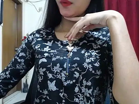 Snapshot of taisina chatting on 02/28/25, 07:56 taisina online show from 02/28/25, 07:56