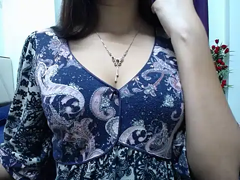 Snapshot of taisina chatting on 09/26/25, 05:06 taisina online show from 09/26/25, 05:06