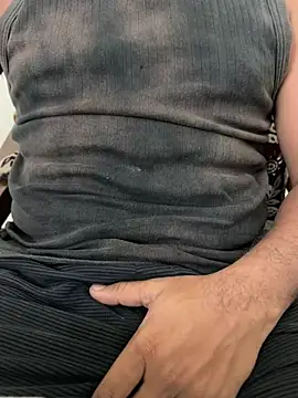 Snapshot of aprivateguy chatting on 12/27/24, 02:54 aprivateguy online show from 12/27/24, 02:54