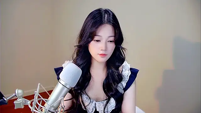 memeda online show from 10/26/25, 03:29