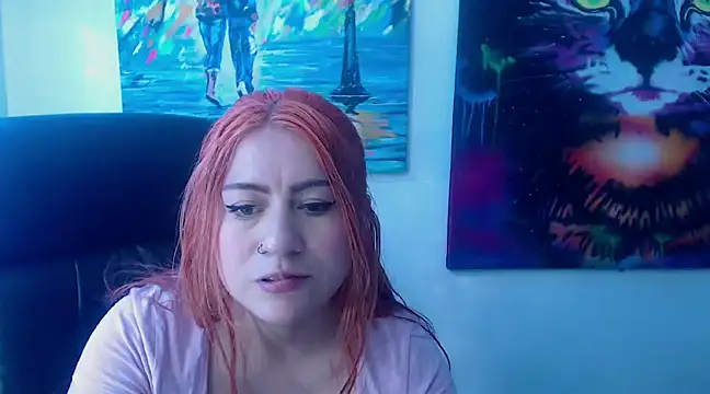 Snapshot of XxMiaSexxyHotxX chatting on 01/22/25, 01:53 XxMiaSexxyHotxX online show from 01/22/25, 01:53