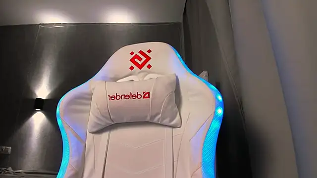 Kleo Godde online show from 10/26/25, 11:31