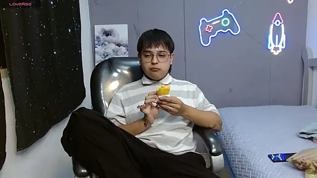 AndrewPherson online show from 01/27/25, 07:56