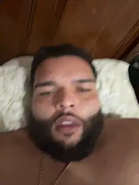 chupavajinaspuertorico30 online show from 10/13/25, 12:05