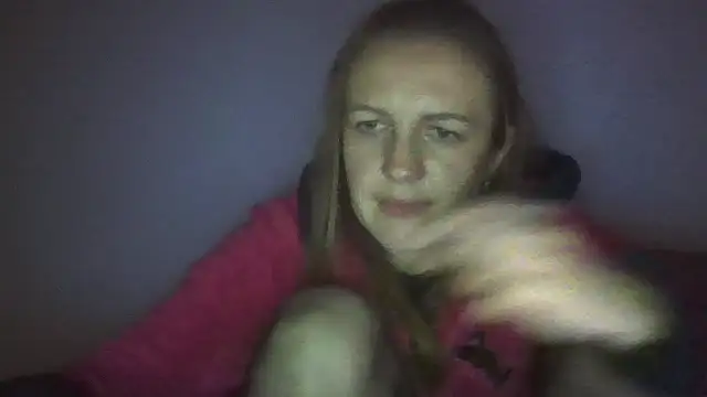 Snapshot of Milaniya261 chatting on 11/06/25, 01:06 Milaniya261 online show from 11/06/25, 01:06