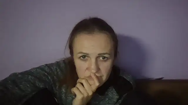 Snapshot of Milaniya261 chatting on 11/15/25, 02:24 Milaniya261 online show from 11/15/25, 02:24