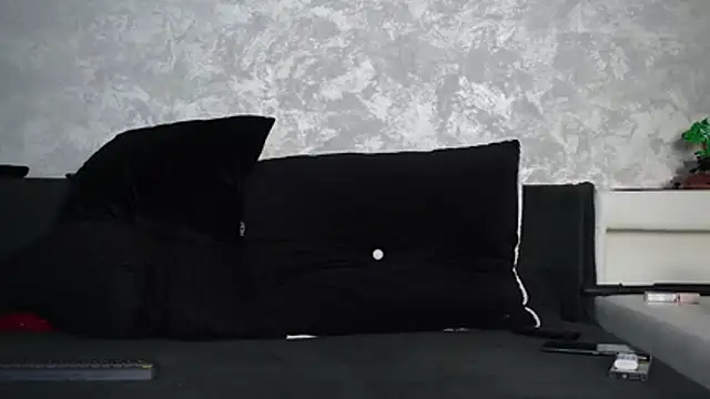 SquirtyFit Devil online show from 10/30/25, 09:37