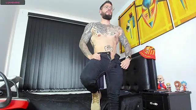 Snapshot of connor_santtos chatting on 02/12/25, 02:21 connor santtos online show from 02/12/25, 02:21