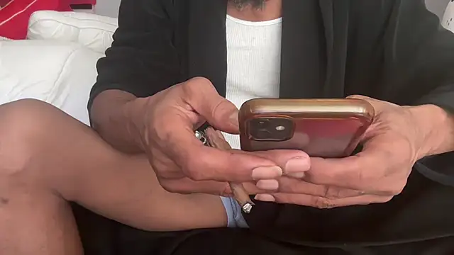 skarfosbabes69 online show from 11/11/25, 08:47