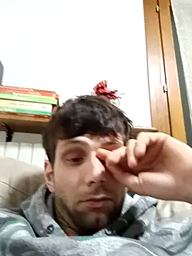 Snapshot of dariodario chatting on 01/26/25, 02:08 dariodario online show from 01/26/25, 02:08