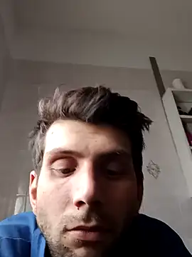 Snapshot of dariodario chatting on 01/30/25, 01:31 dariodario online show from 01/30/25, 01:31