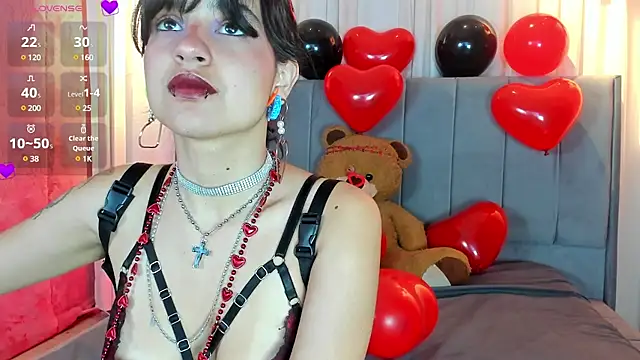 Snapshot of lilith_hart chatting on 02/14/25, 06:12 lilith hart online show from 02/14/25, 06:12