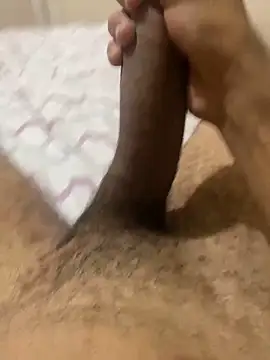 Snapshot of Lukinhabh chatting on 12/13/24, 12:09 Lukinhabh online show from 12/13/24, 12:09