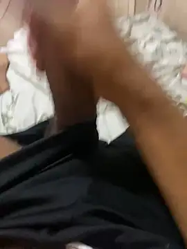 Snapshot of Lukinhabh chatting on 02/03/25, 11:05 Lukinhabh online show from 02/03/25, 11:05