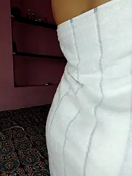 Tamil Shalini Lustyy online show from 10/16/25, 04:24