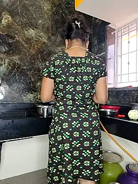 Tamil Shalini Lustyy online show from 11/22/25, 01:37