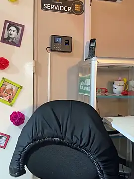 cherry coper online show from 10/06/25, 11:51