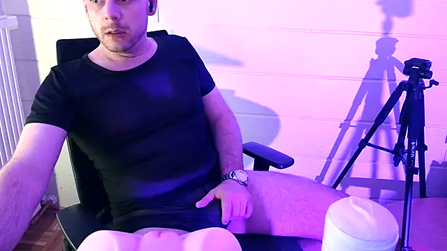 Toyboy84X online show from 02/08/25, 11:24