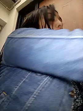 LIZ-06  online show from 02/13/25, 03:46