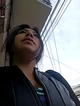 LIZ-06  online show from 02/24/25, 12:48