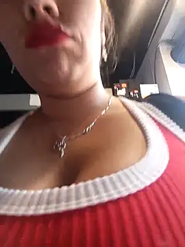 LIZ-06  online show from 02/28/25, 09:55