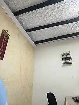 LIZ-06  online show from 03/05/25, 06:45