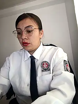 LIZ-06  online show from 10/03/25, 04:59