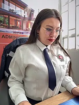 LIZ-06  online show from 11/12/25, 01:44