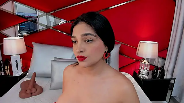 Snapshot of AdeleGray chatting on 02/24/25, 03:20 AdeleGray online show from 02/24/25, 03:20