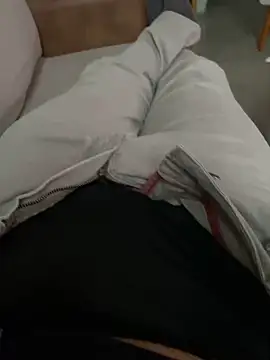 Snapshot of FabioF698 chatting on 01/02/25, 09:50 FabioF698 online show from 01/02/25, 09:50