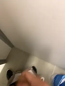 Snapshot of FabioF698 chatting on 02/21/25, 04:59 FabioF698 online show from 02/21/25, 04:59