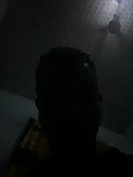 Snapshot of Dierich02_77 chatting on 01/03/25, 03:38 Dierich02 77 online show from 01/03/25, 03:38