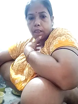 Snapshot of Hotty-rumi chatting on 02/24/25, 12:52 Hotty-rumi online show from 02/24/25, 12:52