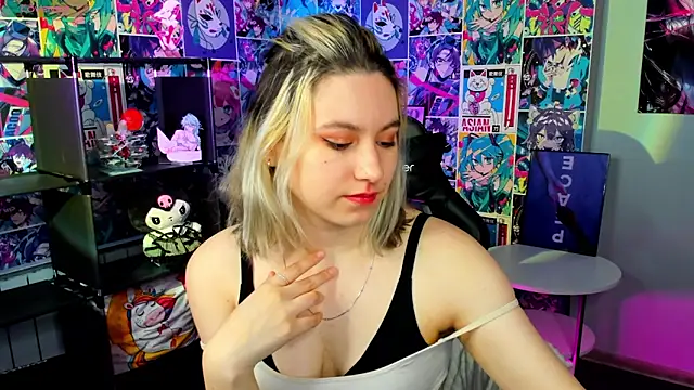 Snapshot of Bonni_Meiz chatting on 03/08/25, 02:55 Bonni Meiz online show from 03/08/25, 02:55