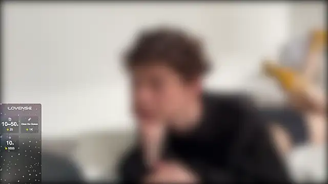 Snapshot of mapleg chatting on 03/03/25, 09:15 mapleg online show from 03/03/25, 09:15