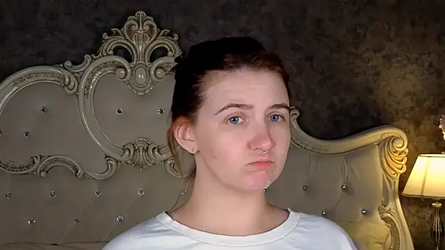 Melanie Stoun online show from 10/05/25, 12:03