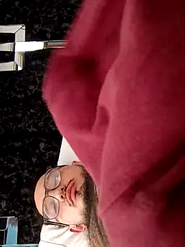 Nene1325 online show from 12/16/24, 12:16