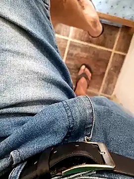 paubabando  online show from 03/15/25, 01:29