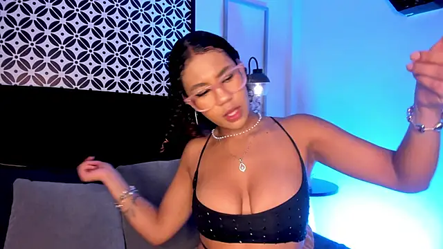 sade jackson1 online show from 10/16/25, 04:35