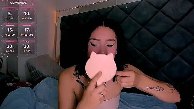 Nellyhills online show from 10/15/25, 10:54