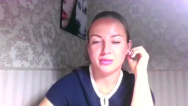 jennifer838 online show from 10/06/25, 12:02