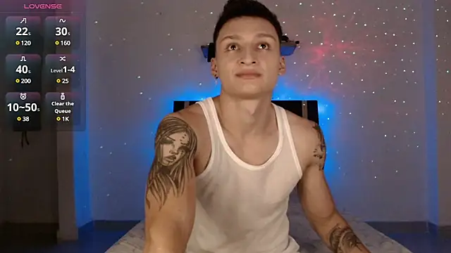 arthurphoenix  online show from 12/29/24, 04:48