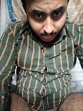 Snapshot of Rainted_Boyfriend_00x chatting on 12/31/24, 06:37 Rainted Boyfriend 00x online show from 12/31/24, 06:37