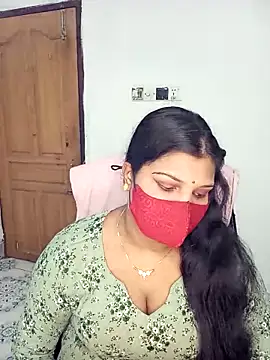 Hot-Angel  online show from 10/27/25, 01:15