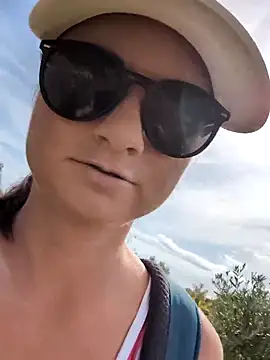 Samira-Summer online show from 10/30/25, 09:11