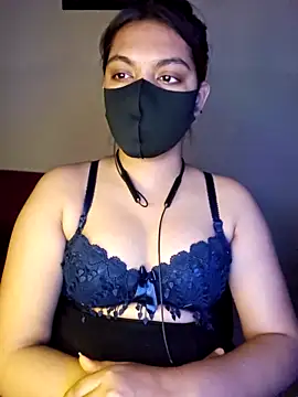 Olivia3 online show from 10/29/25, 12:13