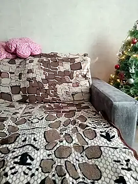 Miranda Nancy online show from 12/21/24, 08:28